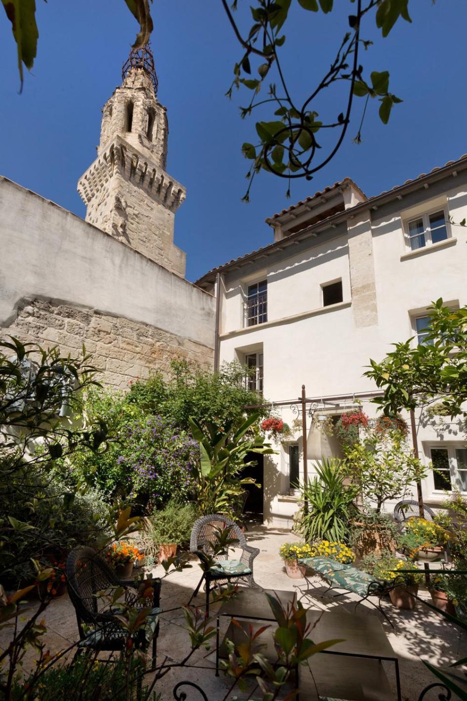 La Maison Des Augustins 4 Stars Spa Et Fitness Avignon Bagian luar foto